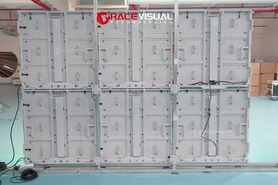 سیستم نمایش LED در فضای باز 5.7 میلی متری درجه صنعتی IP66 ضد آب و هوا گواهی شده ♪ عملکرد درخشان بالا ♪ طراحی شده برای شرایط محیطی شدید